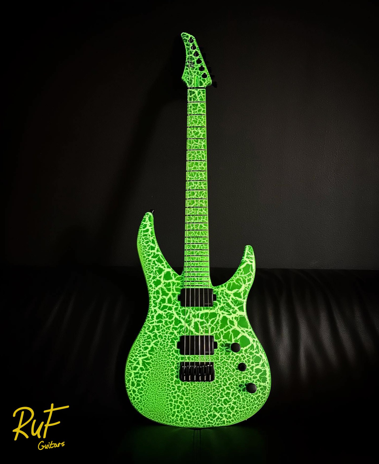 MIMIDI Glowing Guitar Pick Shining Creative Green India